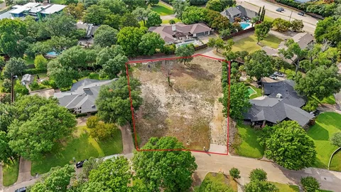 $1,179,000 | 6263 Preston Creek Drive, Dallas, TX 75240