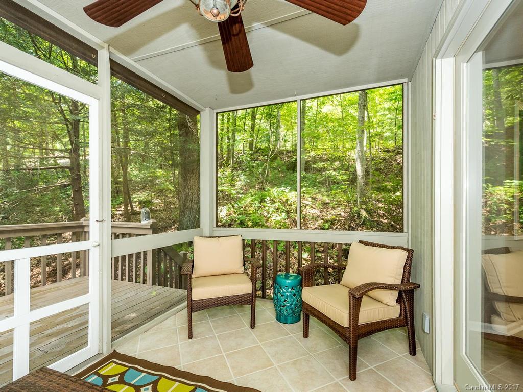 107 Old Distillery Road Hendersonville, NC 28739 - Photo 15 of 24 a living room with furniture and a window