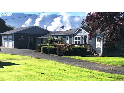 157 South Welcome Slough Road Cathlamet, WA 98612 - Photo 1 of 18 Gallery Image 1