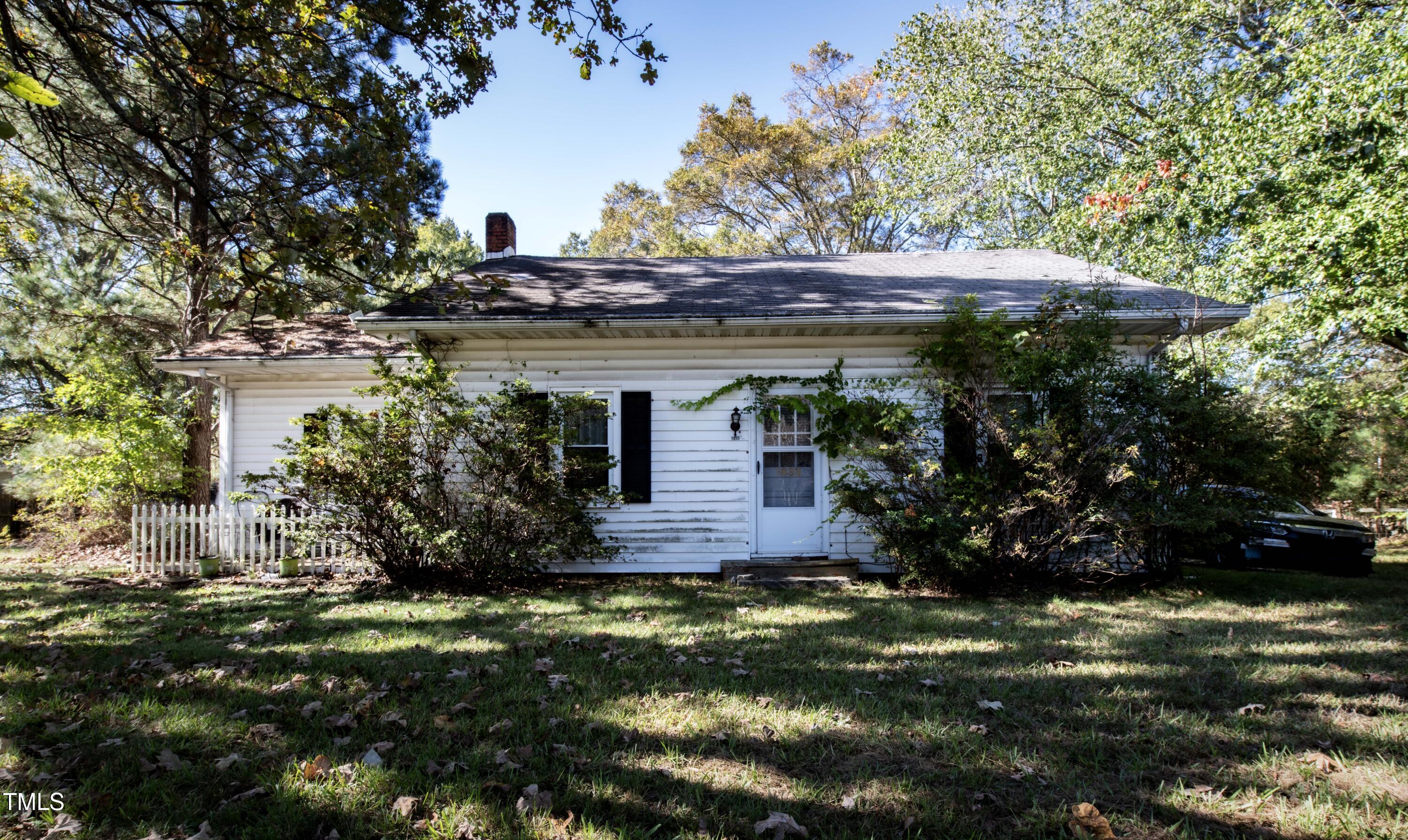 1833 Zebulon Road Zebulon, NC 27597 - Photo 1 of 12 _8505361 1a