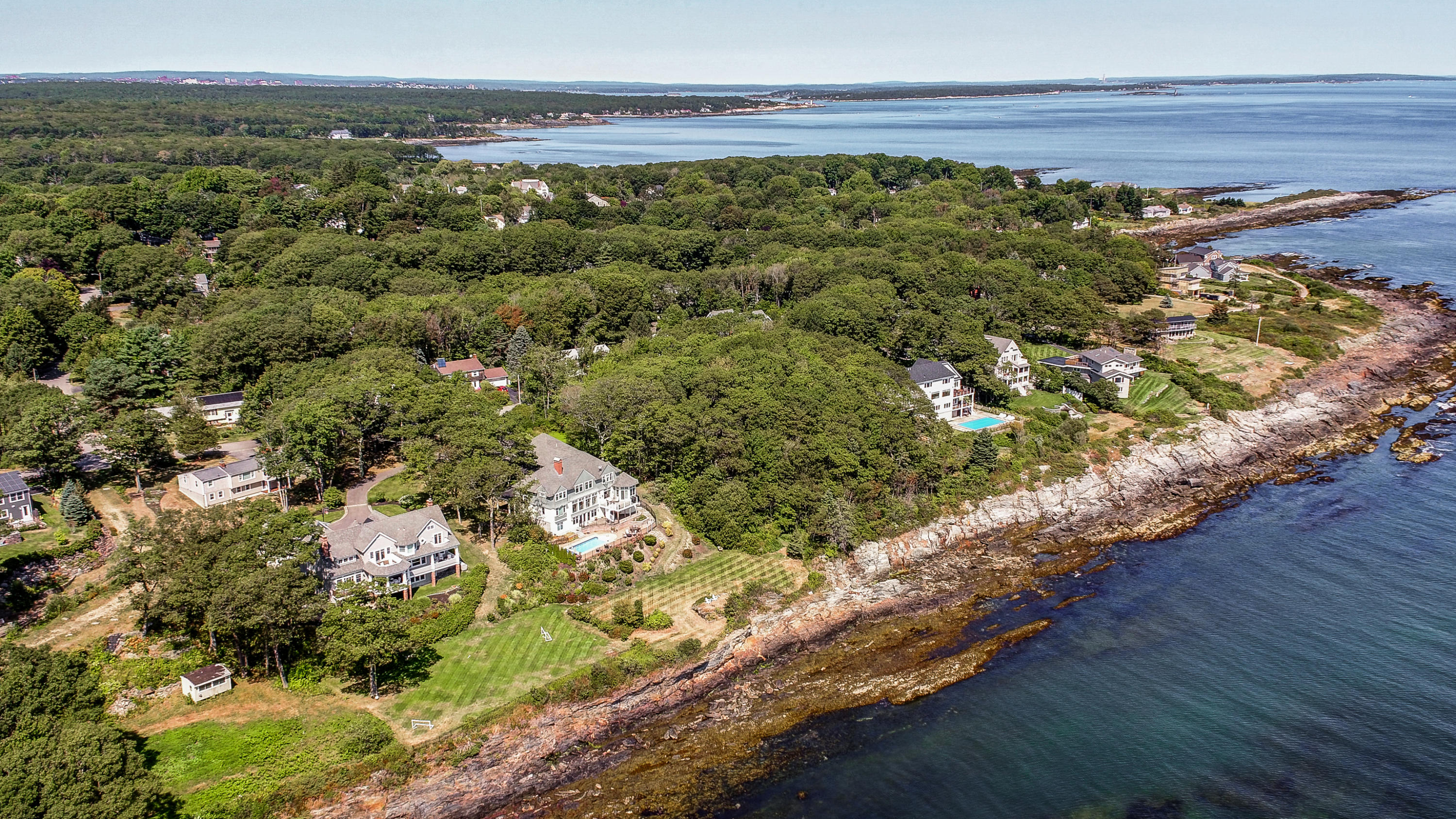 19 Pilot Point Road Cape Elizabeth, ME 04107 - Photo 7 of 32 19 Pilot-21