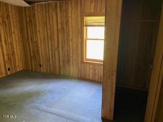 242 Rambling Lane Bluff City, TN 37618 - Photo 4 of 14 rambling int clean 3