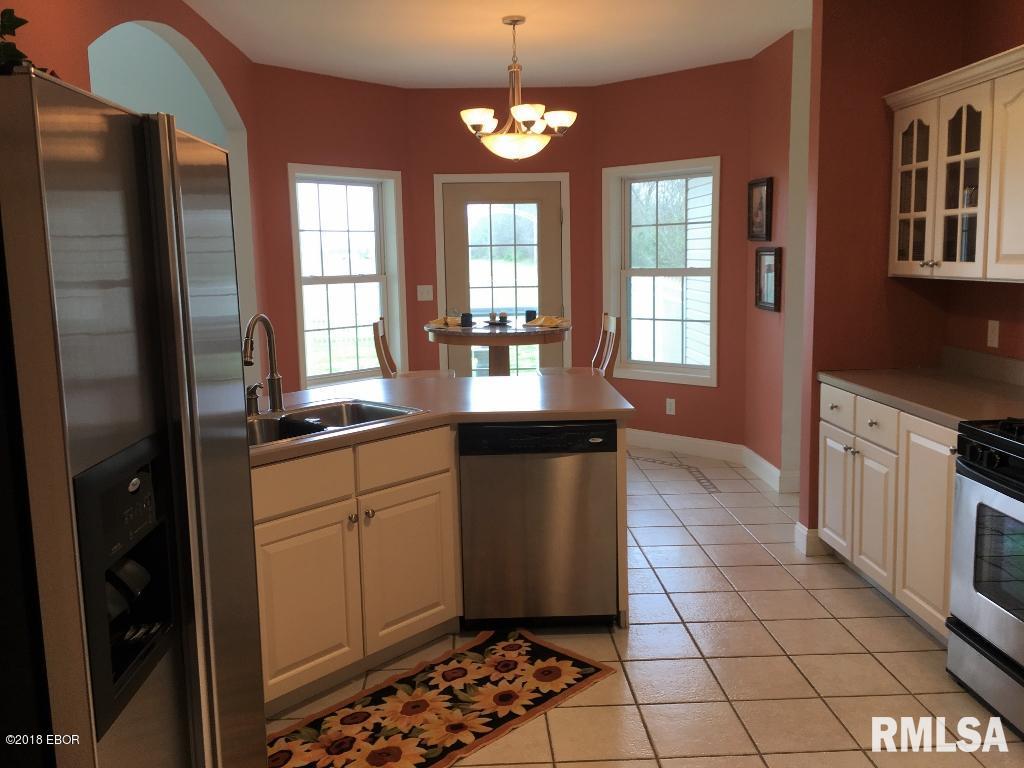 1589 West Harrison Road Murphysboro, IL 62966 - Photo 11 of 25