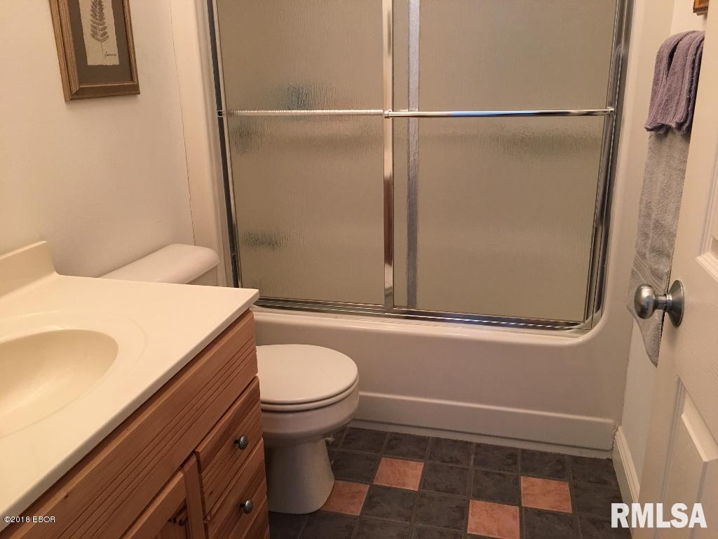 1589 West Harrison Road Murphysboro, IL 62966 - Photo 16 of 25