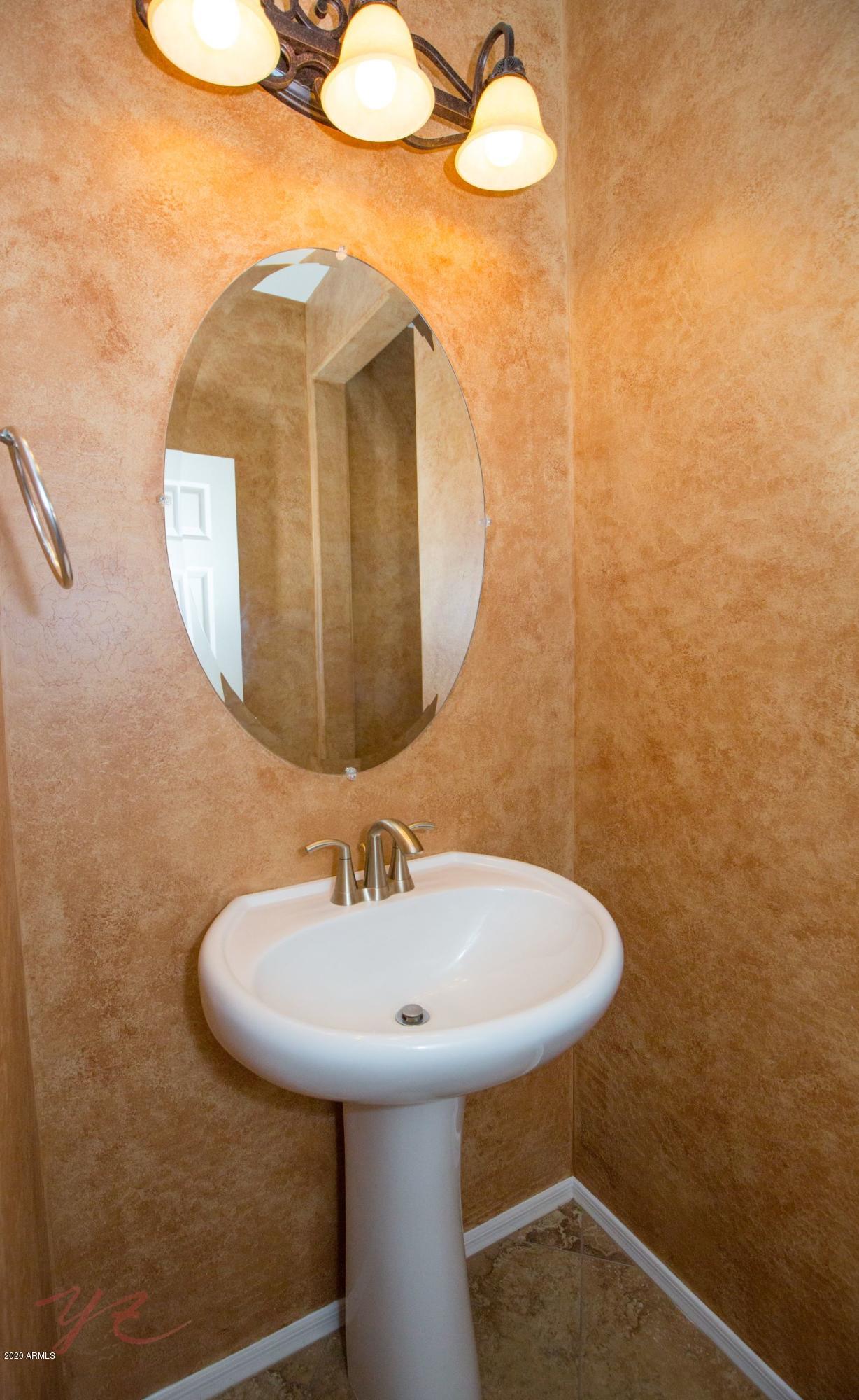 2329 West Corral Road Phoenix, AZ 85041 - Photo 22 of 41 Corral-28
