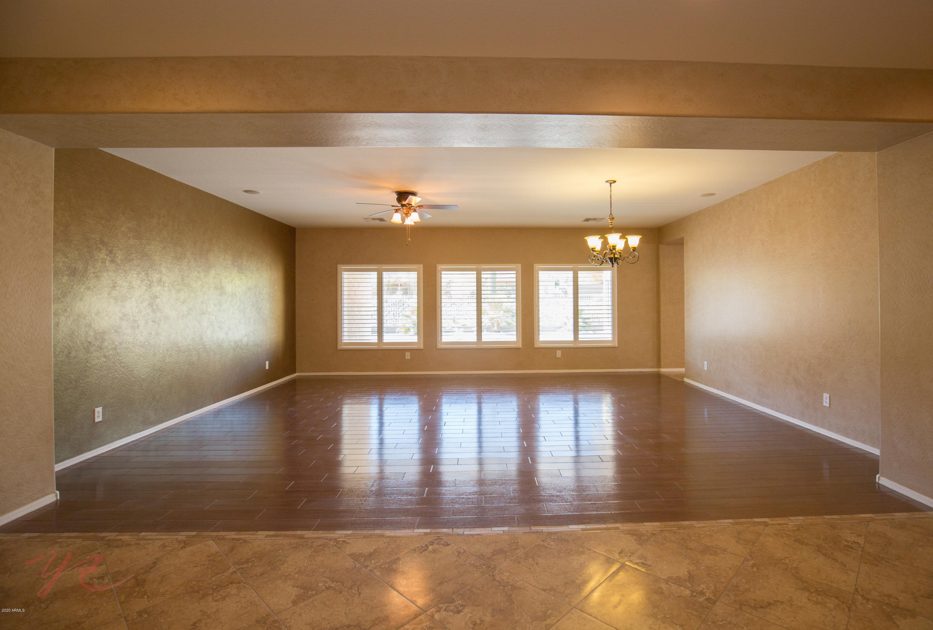 2329 West Corral Road Phoenix, AZ 85041 - Photo 5 of 41 Corral-11