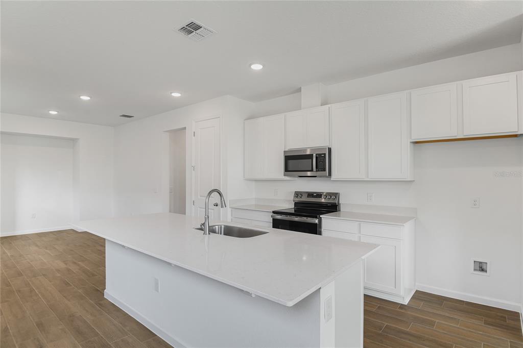 6385 Clover Street Lake Hamilton, FL 33844 - Photo 4 of 23