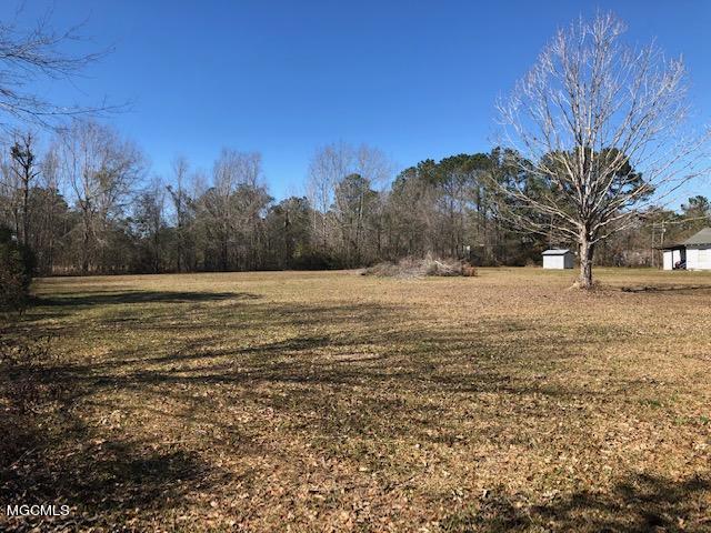 14527 South Mills Road Gulfport, MS 39503 - Photo 1 of 17 IMG_5369