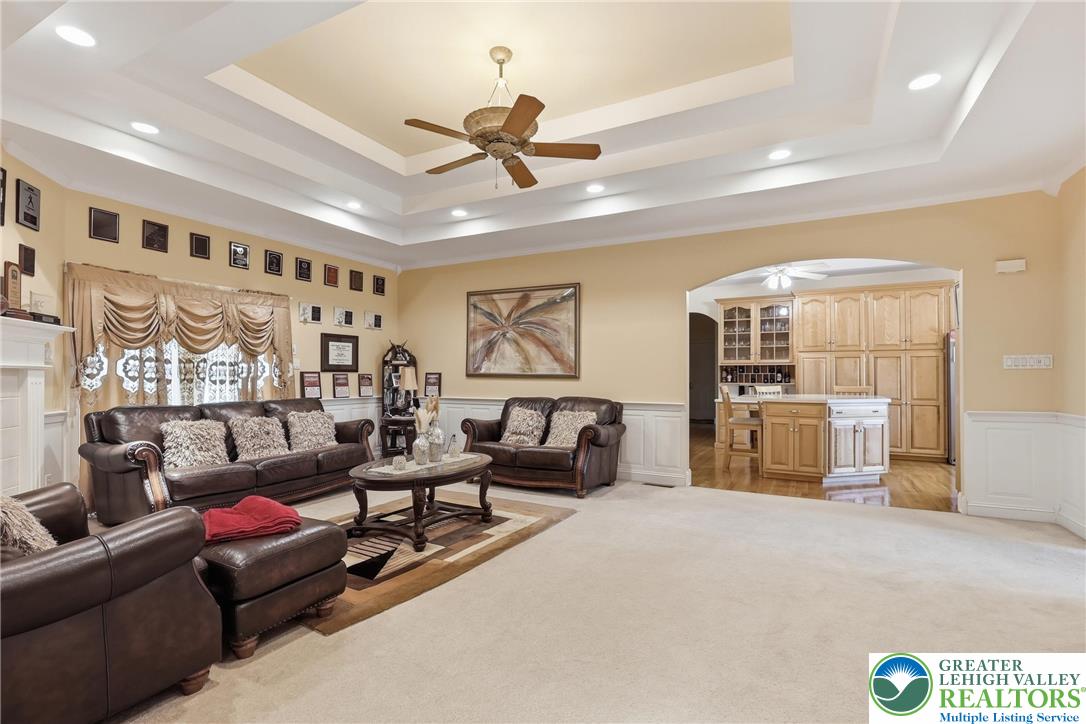 5217 Cider Press Road Schnecksville, PA 18078 - Photo 9 of 54 a living room with furniture