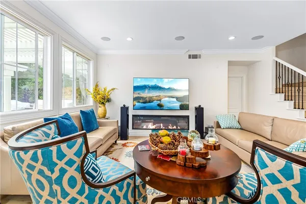 $3,280,000 | 154 Treehouse, Irvine, CA 92603