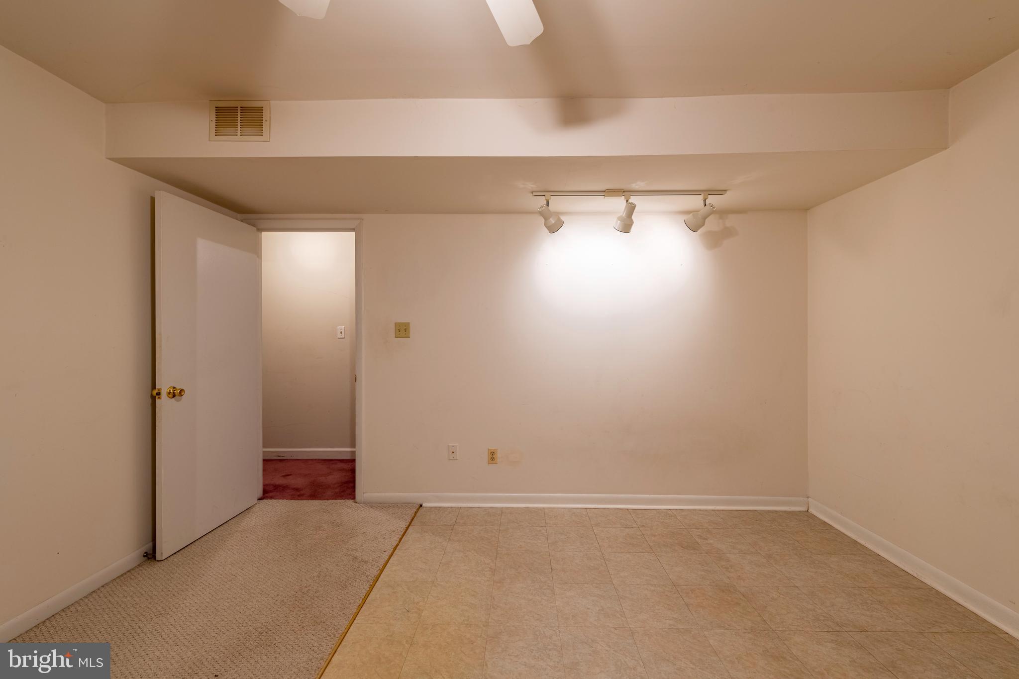 980 Grace Road Huntingtown, MD 20639 - Photo 14 of 46