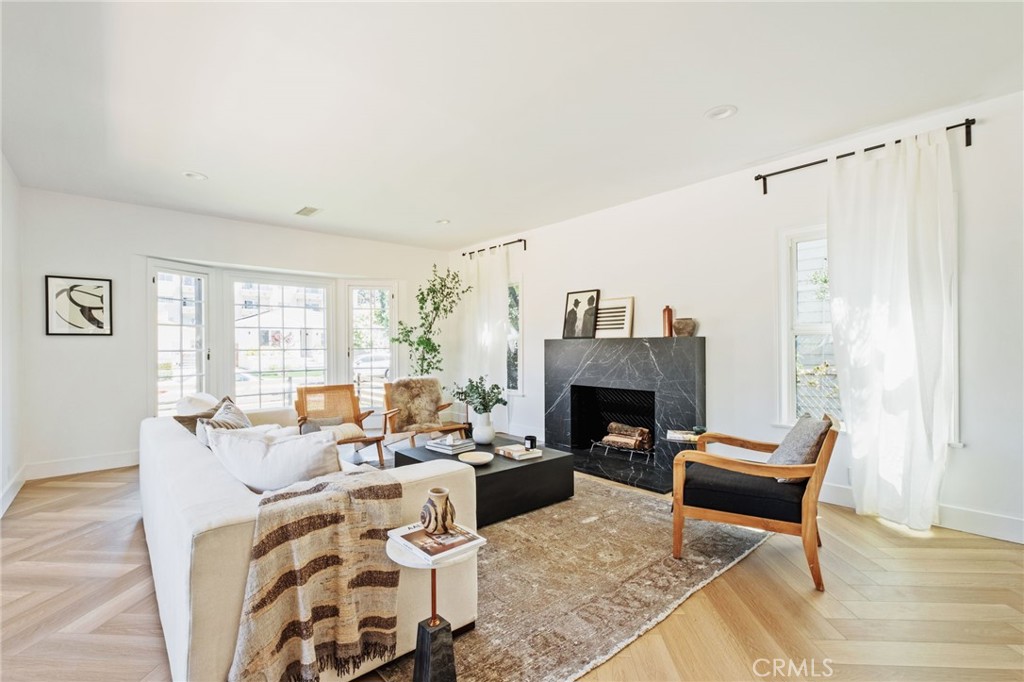 11110 Landale Street Toluca Lake, CA 91602 - Photo 19 of 44