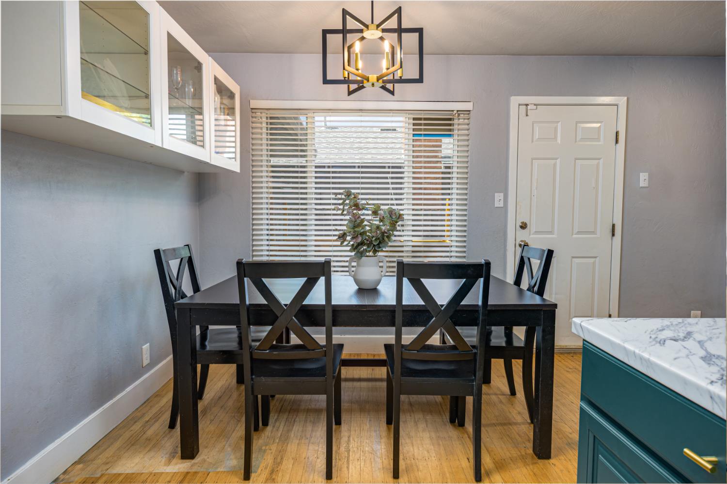 2549 Tannat Way Rancho Cordova, CA 95670 - Photo 11 of 24