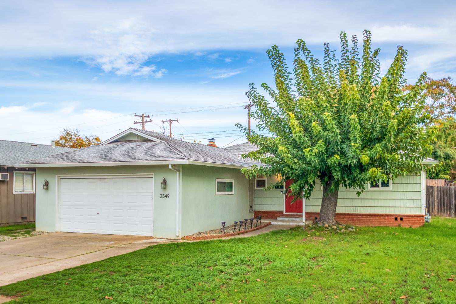 2549 Tannat Way Rancho Cordova, CA 95670 - Photo 3 of 24