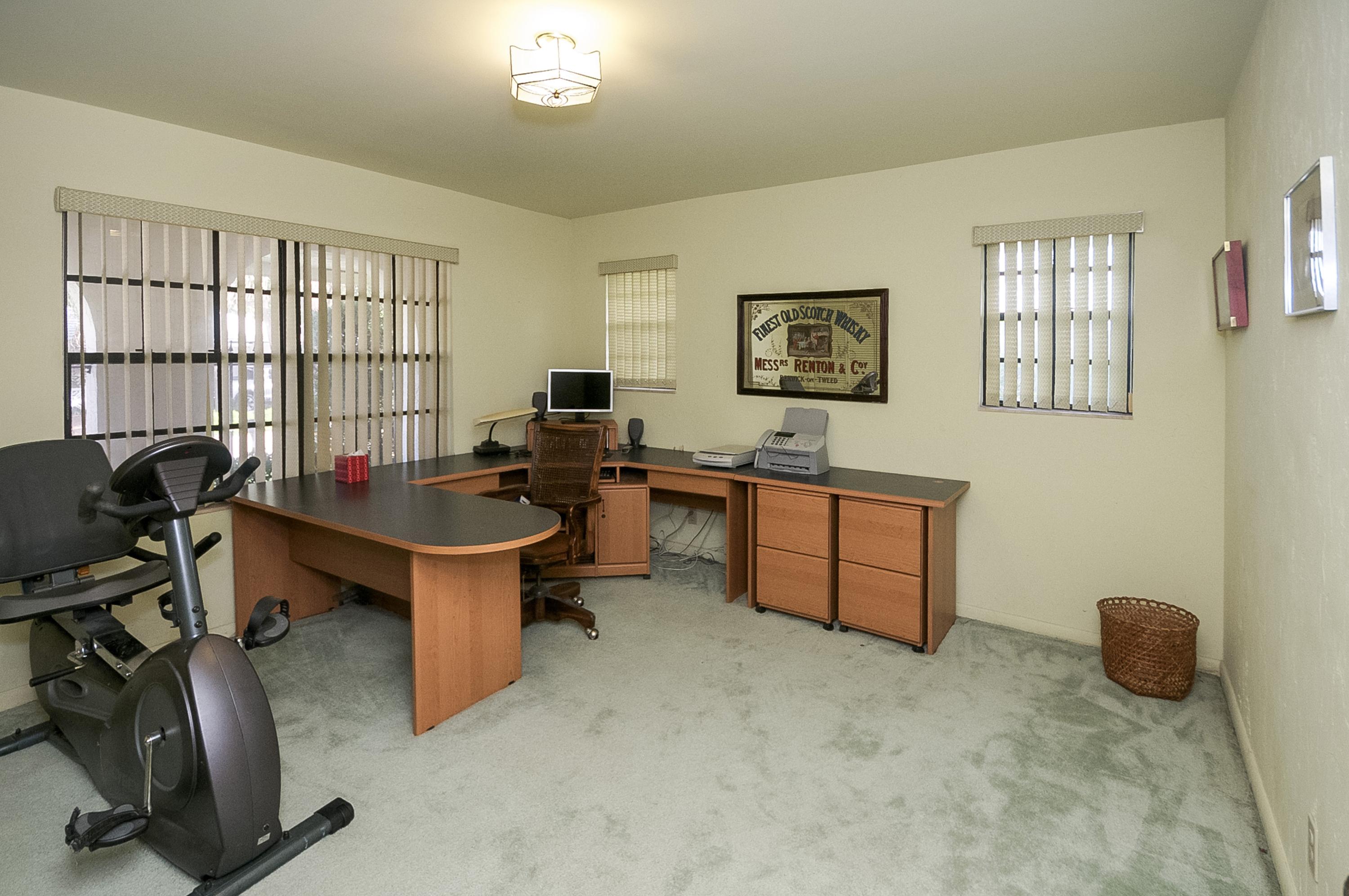 5 Engle Drive Ocean Ridge, FL 33435 - Photo 16 of 23 3rd Bedroom