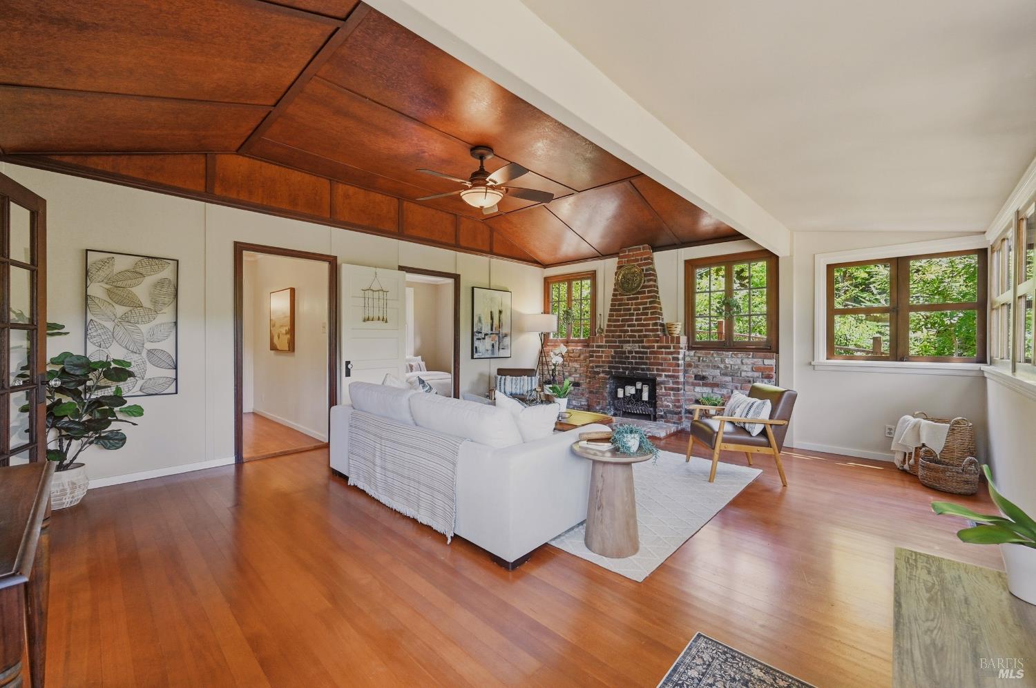 4 Barranca Road Forest Knolls, CA 94933 - Photo 8 of 35