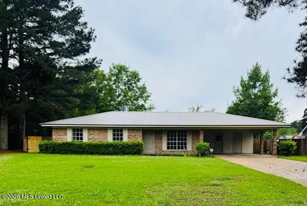 $219,000 | 738 Black Oak Circle, Pearl, MS 39208