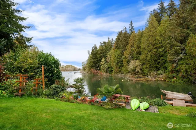 $589,950 | 27442 State Highway, Kingston, WA 98346