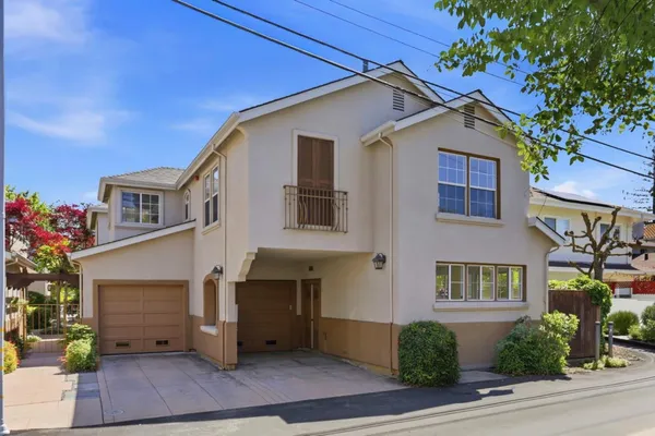 $2,175,000 | 446 Tyndall Street, Los Altos, CA 94022