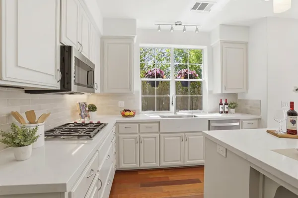 $2,175,000 | 446 Tyndall Street, Los Altos, CA 94022