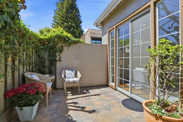 $2,175,000 | 446 Tyndall Street, Los Altos, CA 94022