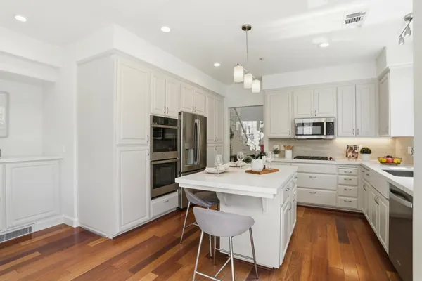 $2,175,000 | 446 Tyndall Street, Los Altos, CA 94022