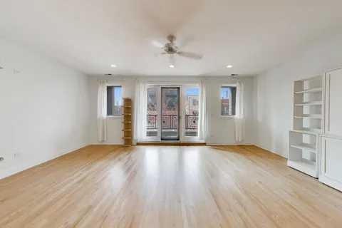 $460,000 | 2702 West Chicago Avenue, Unit 2, Chicago, IL 60622