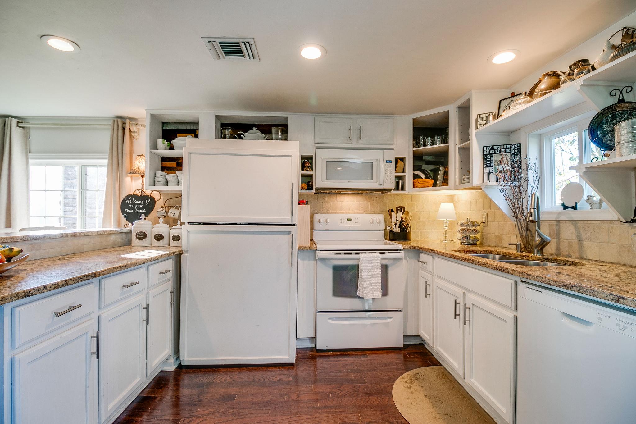 385 Ben Albert Road Cottontown, TN 37048 - Photo 12 of 27 The Builit In Look fridge stays!