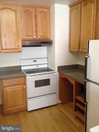 $4,195 | 7017 Murray Lane, Annandale, VA 22003