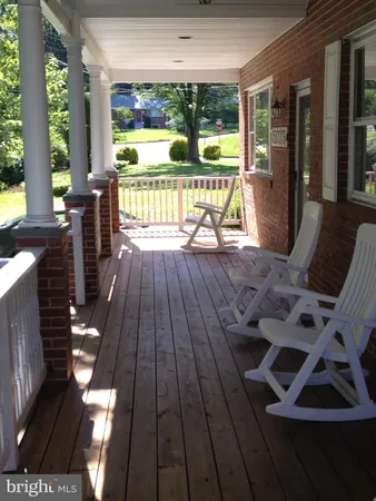 $4,195 | 7017 Murray Lane, Annandale, VA 22003