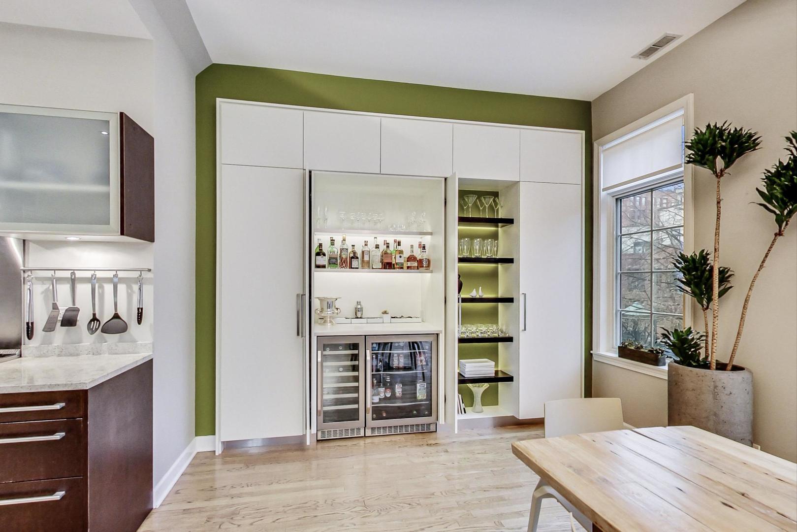 357 West Superior Street, Unit AB Chicago, IL 60654 - Photo 15 of 50 a spacious bathroom with a granite countertop sink and a mirror