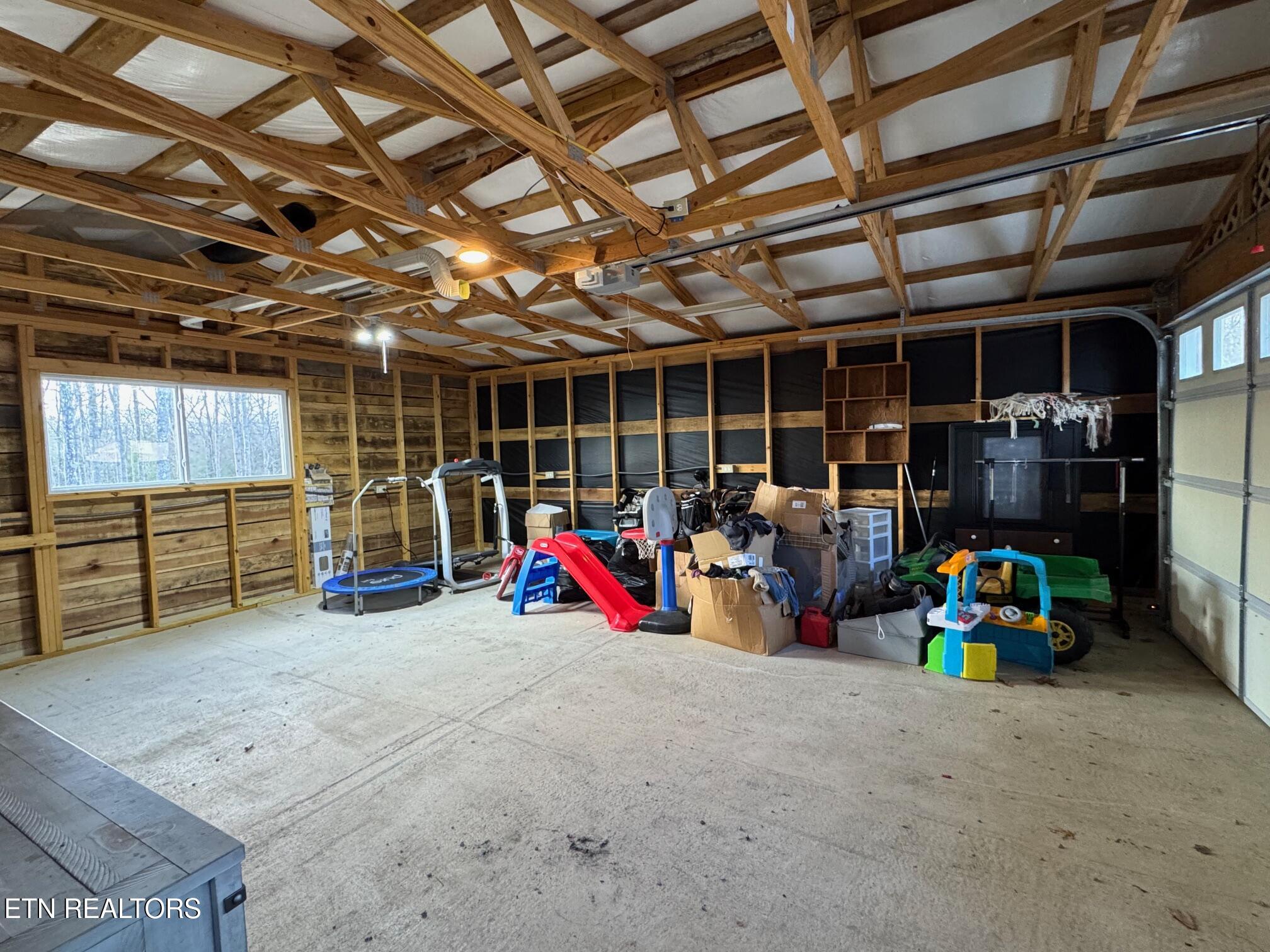 222 Pickett Line Road Jamestown, TN 38556 - Photo 11 of 26 Garrett 6