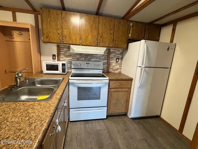 $159,500 | 222 Pickett Line Road, Jamestown, TN 38556