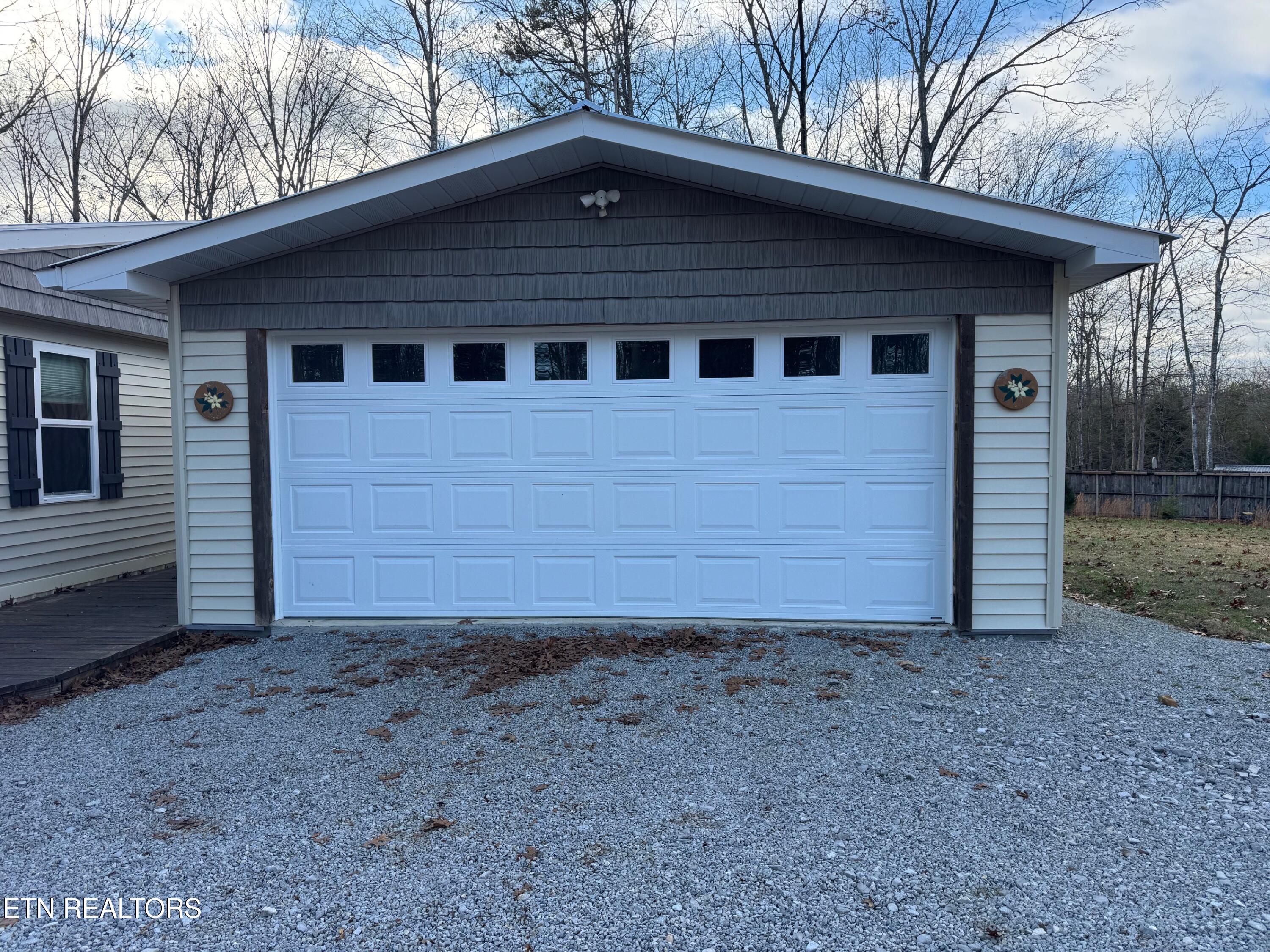 222 Pickett Line Road Jamestown, TN 38556 - Photo 9 of 26 Garrett 2