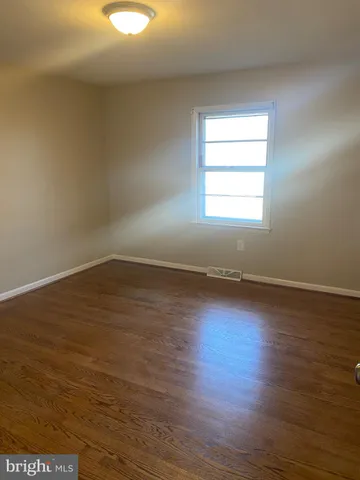 $2,500 | 733 East Stonewall Drive, Front Royal, VA 22630