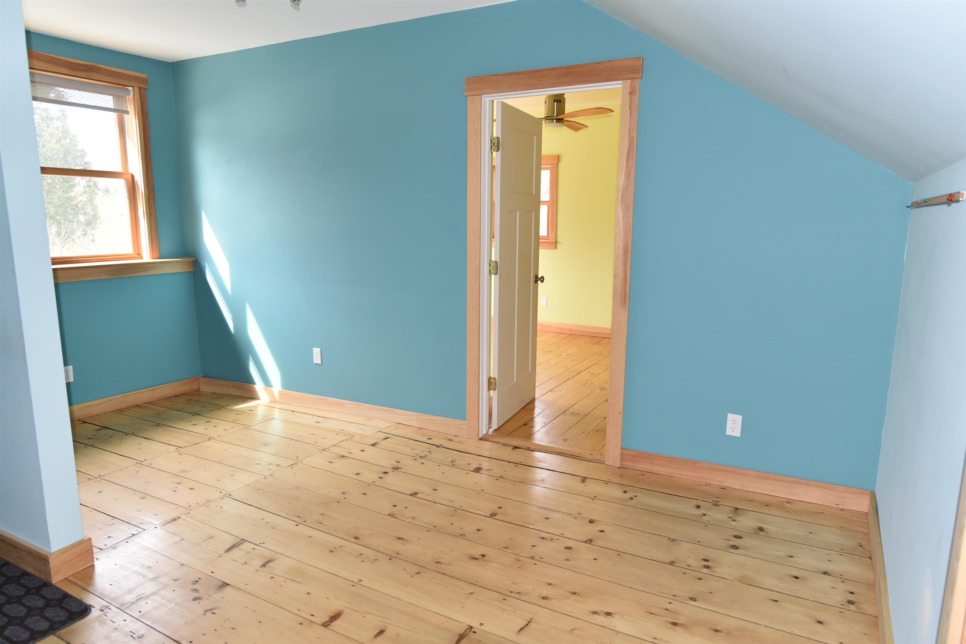 106 Bridge Street Huntington, VT 05462 - Photo 17 of 40 Gallery Image 17