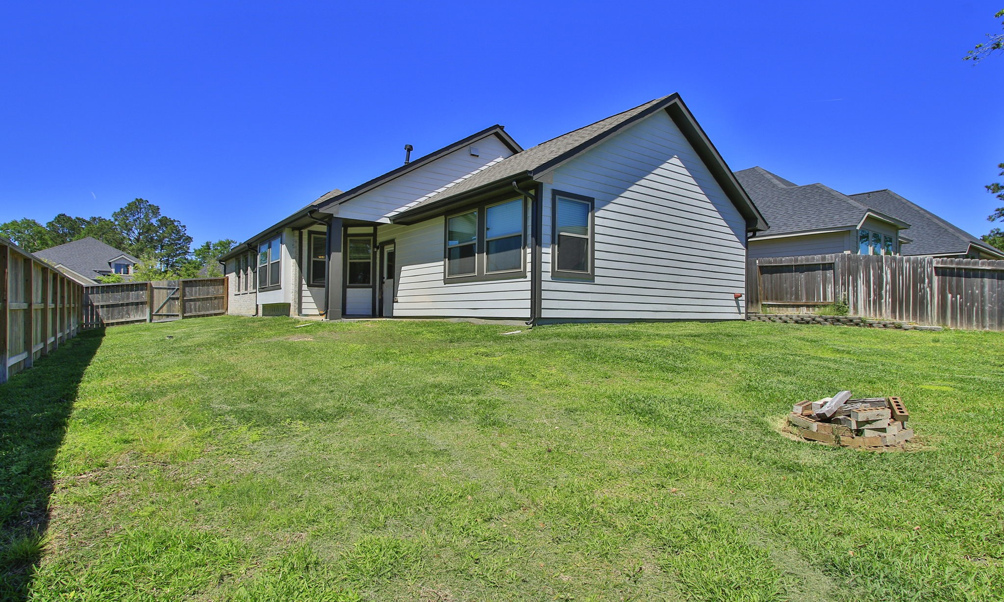 320 Rise Lane Montgomery, TX 77316 - Photo 36 of 43