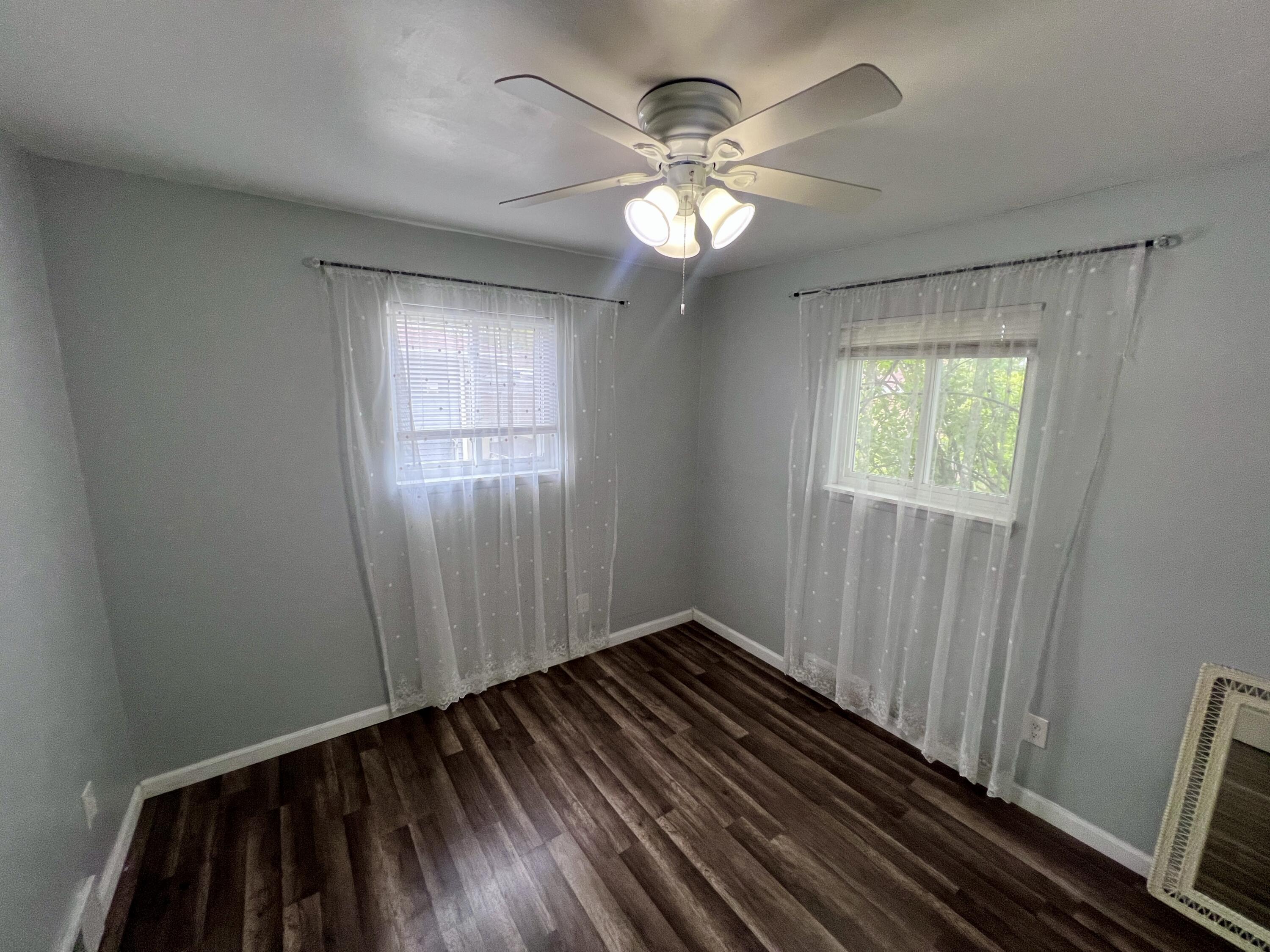 2252 Winston Drive Sterling Heights, MI 48310 - Photo 14 of 21 IMG_9018