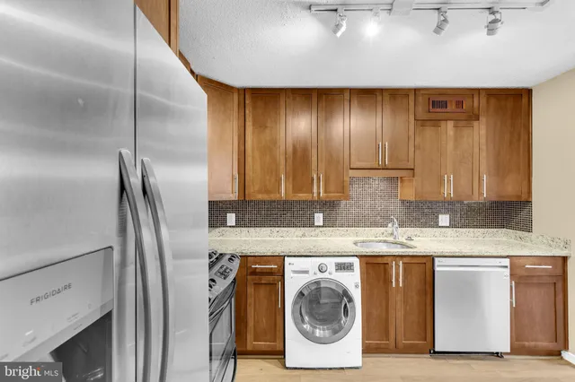 $245,000 | 7333 New Hampshire Avenue, Unit 202, Takoma Park, MD 20912