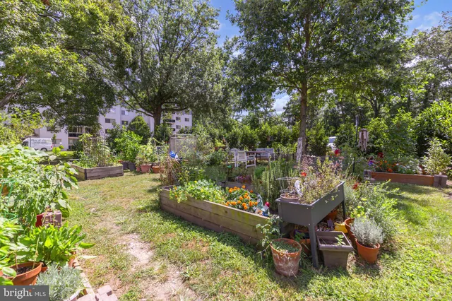 $245,000 | 7333 New Hampshire Avenue, Unit 202, Takoma Park, MD 20912