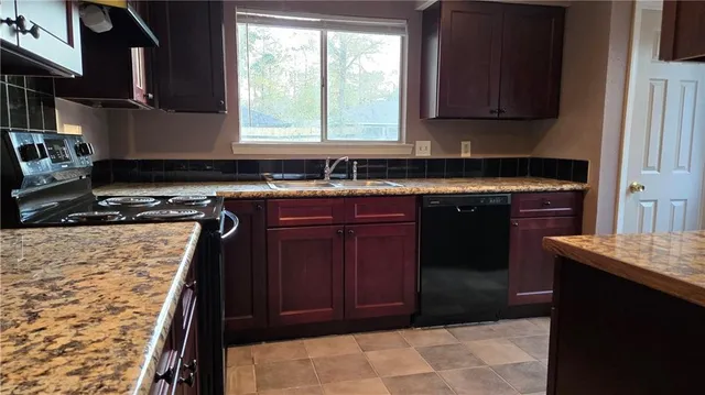 $1,750 | 321 Portsmouth Drive, Slidell, LA 70460