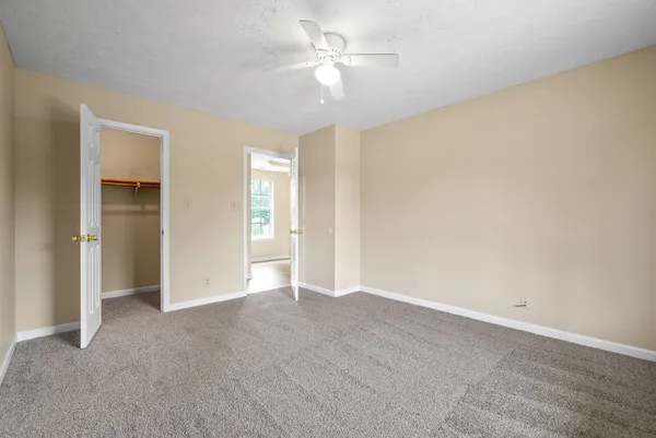 $1,250 | 2080 Carneal Lane, Oak Grove, KY 42262