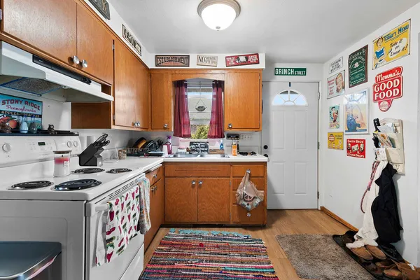 $274,900 | 612 Knight Avenue, Neenah, WI 54956