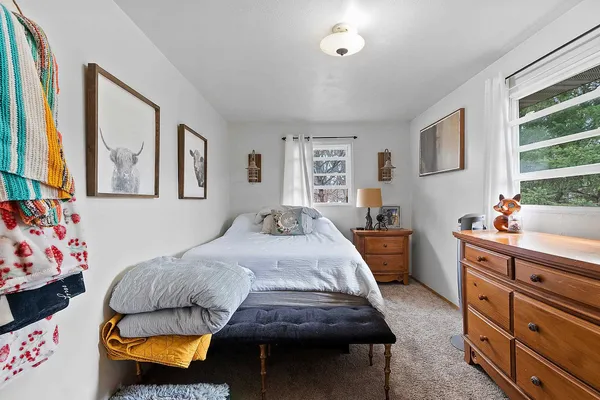 $274,900 | 612 Knight Avenue, Neenah, WI 54956