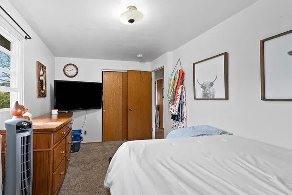 $274,900 | 612 Knight Avenue, Neenah, WI 54956