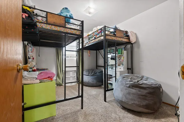 $274,900 | 612 Knight Avenue, Neenah, WI 54956