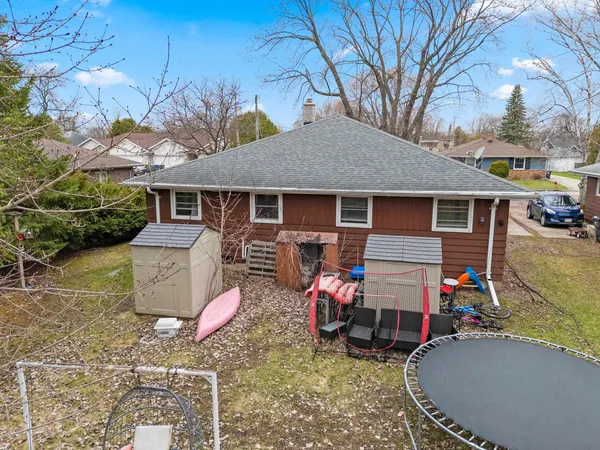 $274,900 | 612 Knight Avenue, Neenah, WI 54956