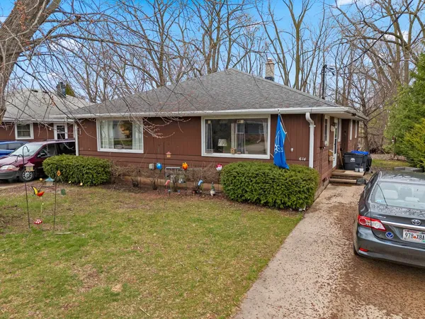 $274,900 | 612 Knight Avenue, Neenah, WI 54956