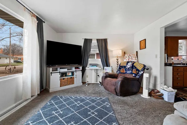 $274,900 | 612 Knight Avenue, Neenah, WI 54956