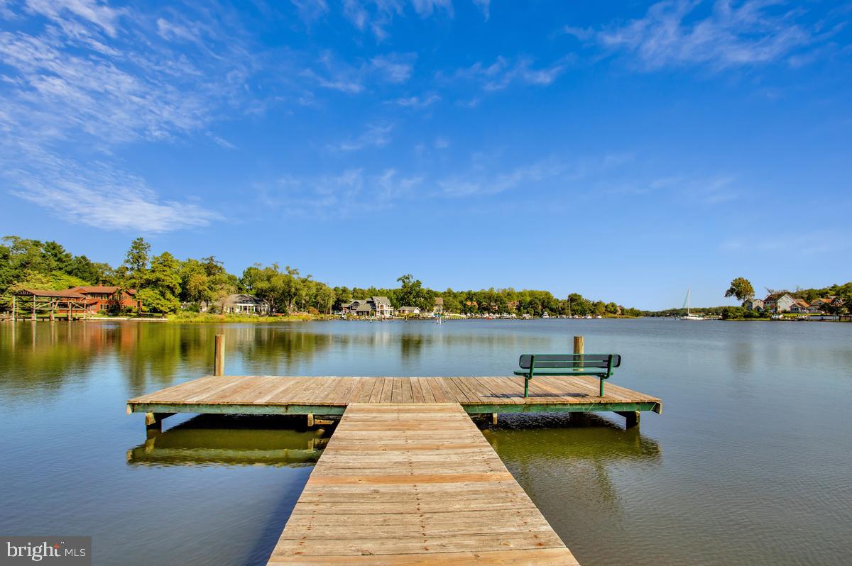 416 Venton Road Edgewater, MD 21037 - Photo 53 of 57 Community Pier